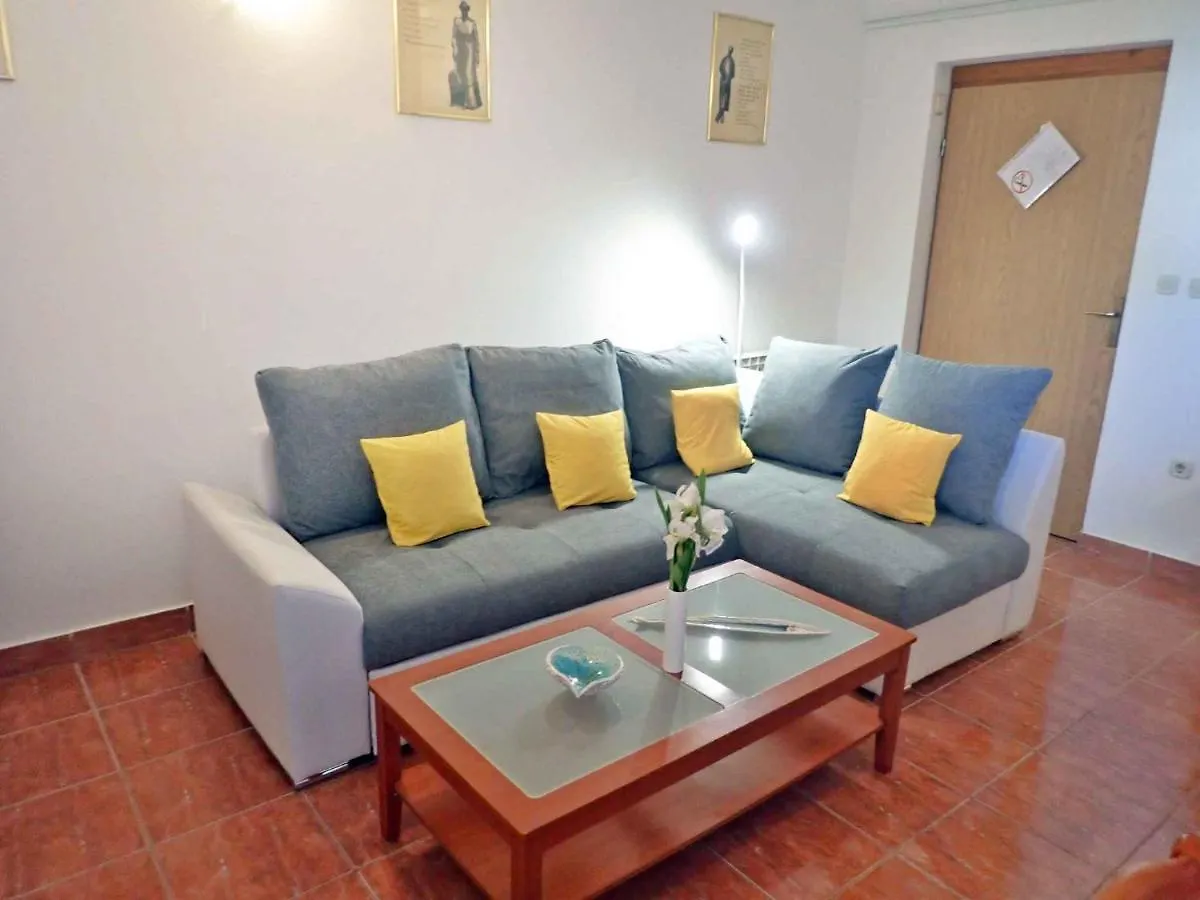 Apartments In Jasenice 41709